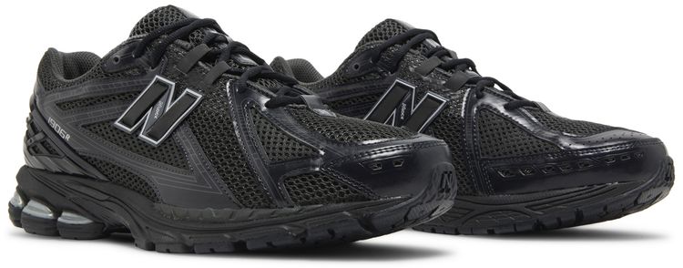New Balance 1906R Schwarz Metallic Silber