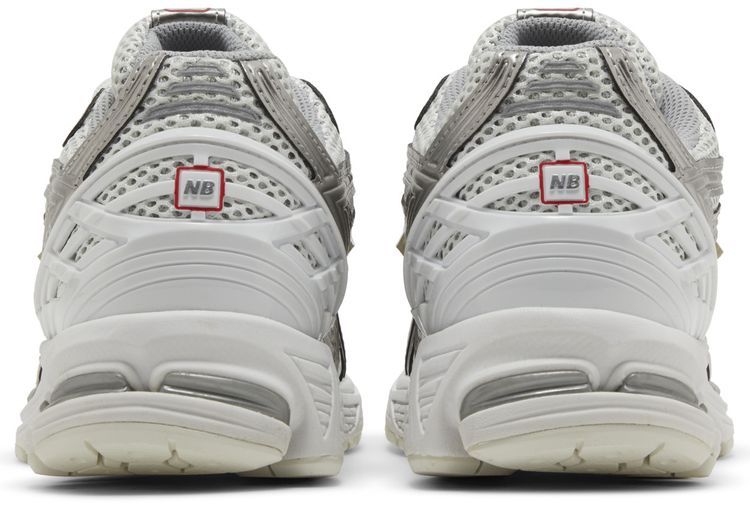 New Balance 1906R silber