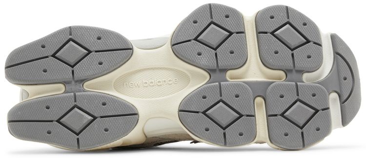 New Balance 9060 Meersalz