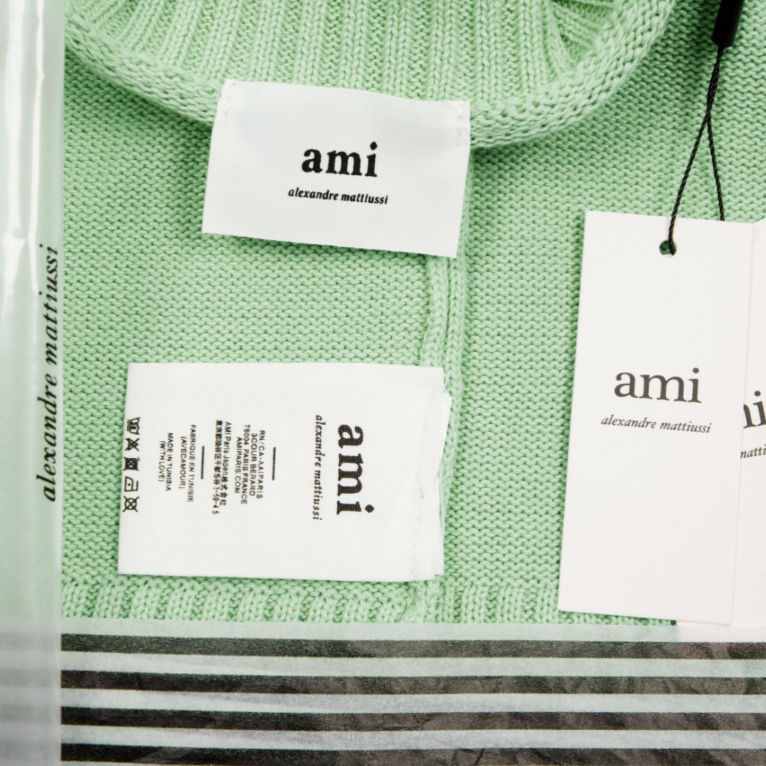 Pull Ami Paris Vert Cœur Blanc