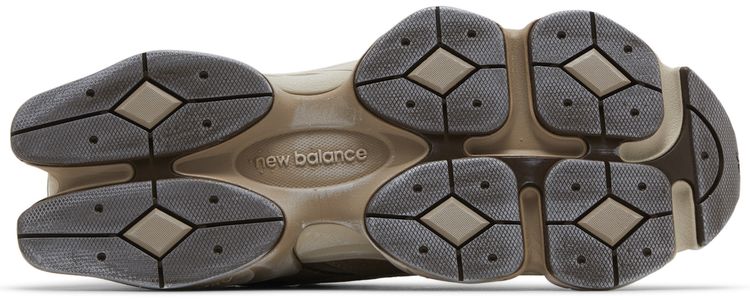 New Balance 9060 Pilz
