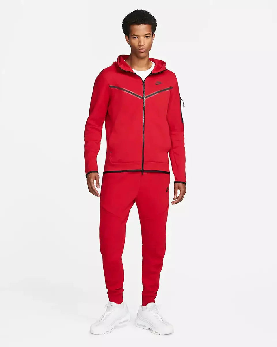 Nike Tech Fleece Trainingsanzug University Red