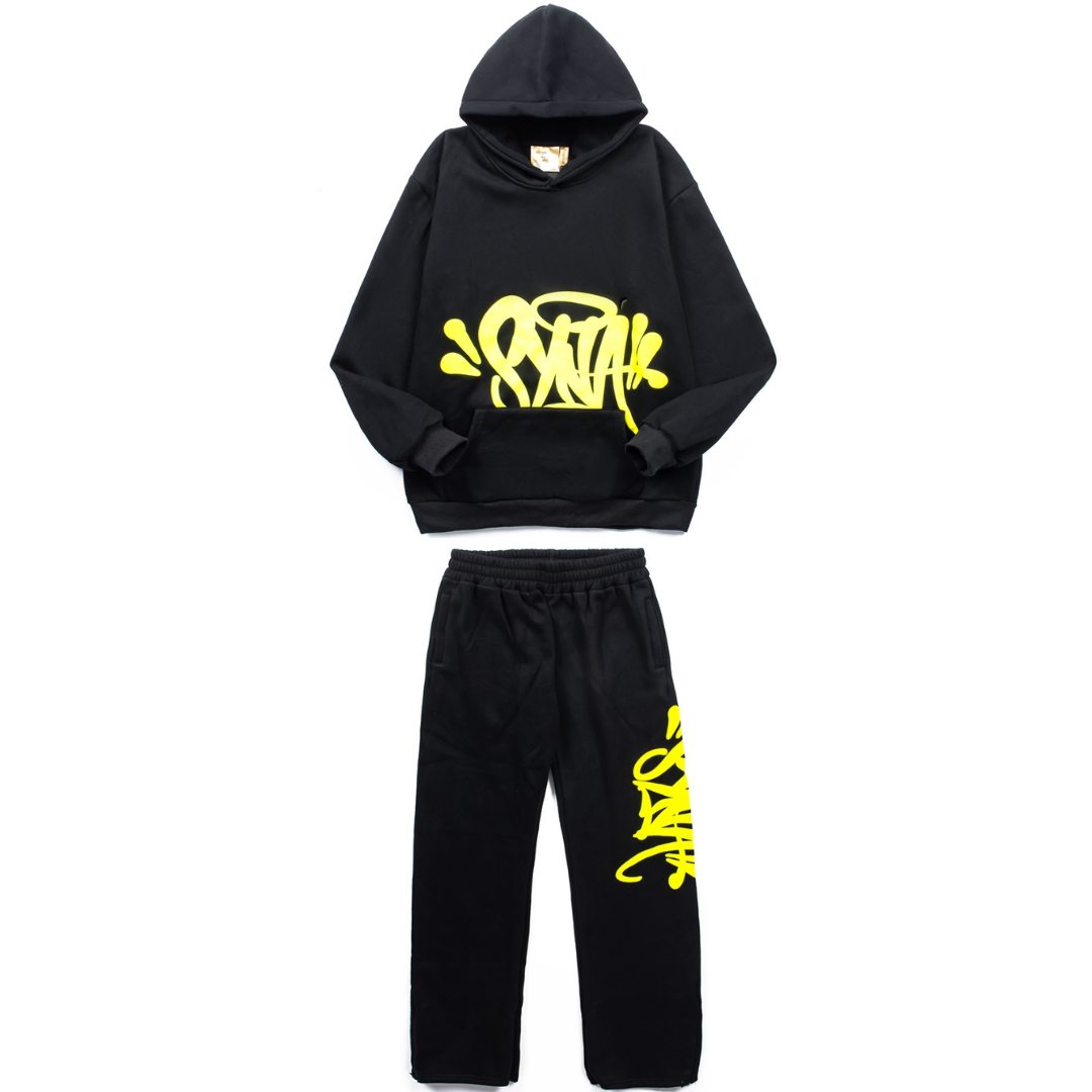 Syna World Trainingsanzug in Schwarz mit Monogramm