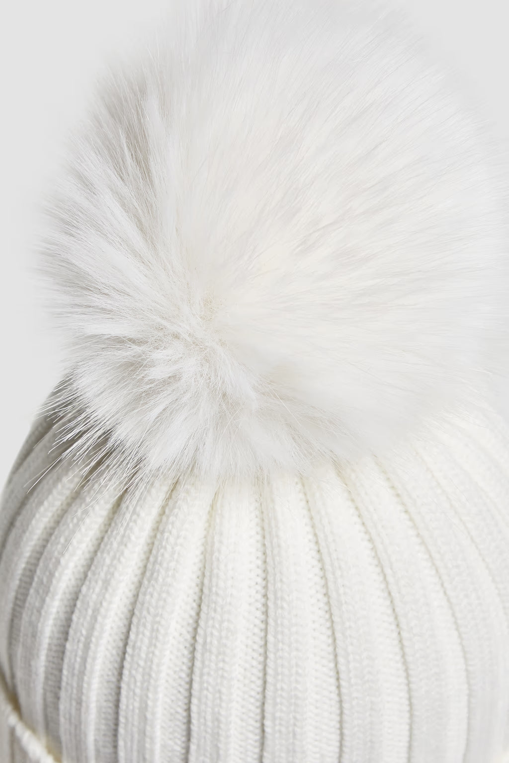 Bonnet en laine avec pompon Blanc