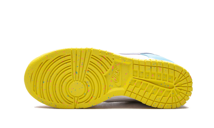 Dunk Low SE Ostern
