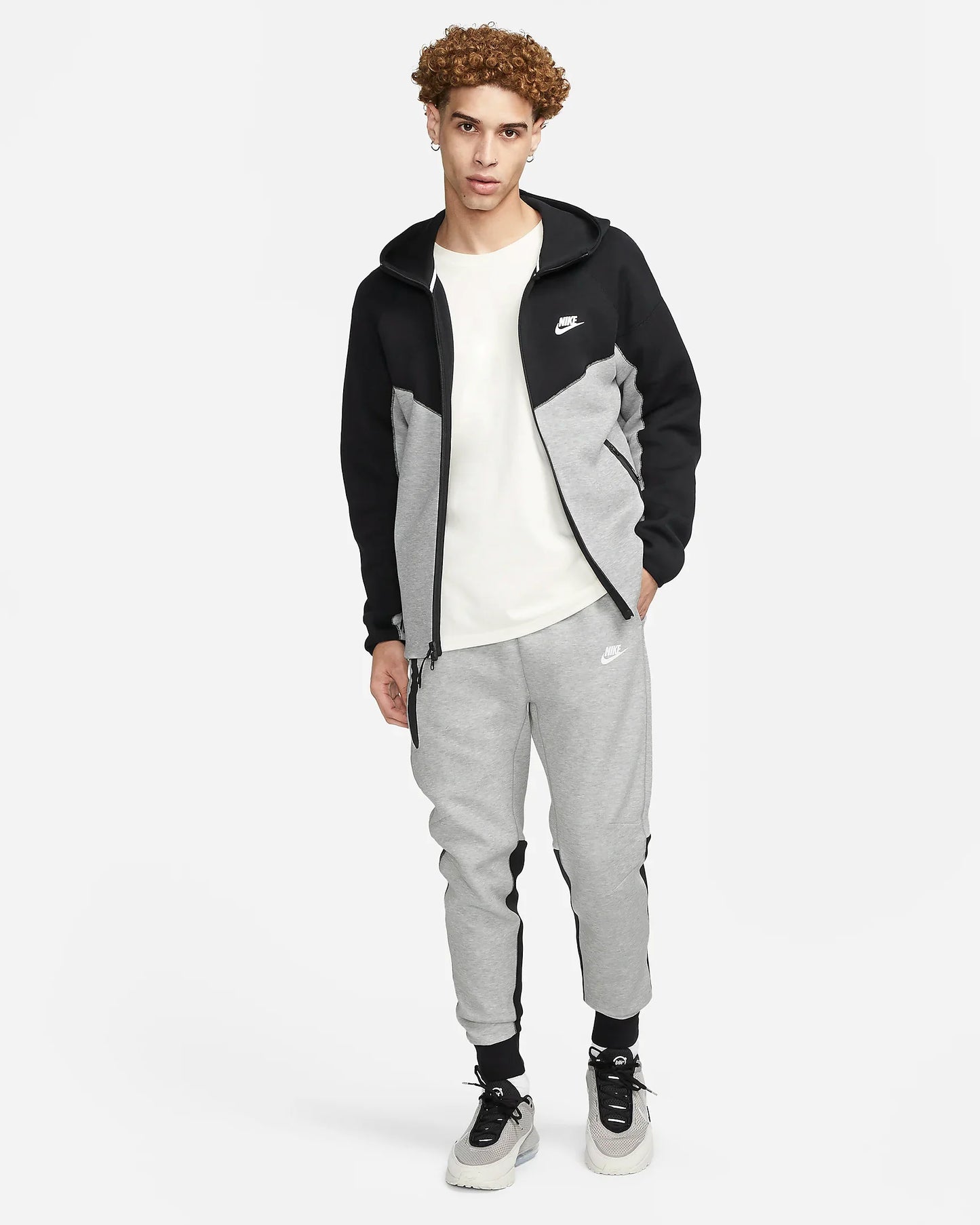 Nike Tech Fleece Trainingsanzug Grau/Schwarz S23
