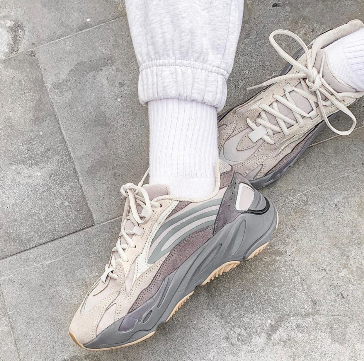 Yeezy Boost 700 V2 Dust