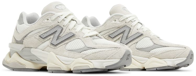 New Balance 9060 Meersalz
