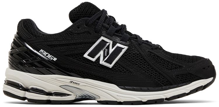 New Balance 1906R Schwarz Weiß
