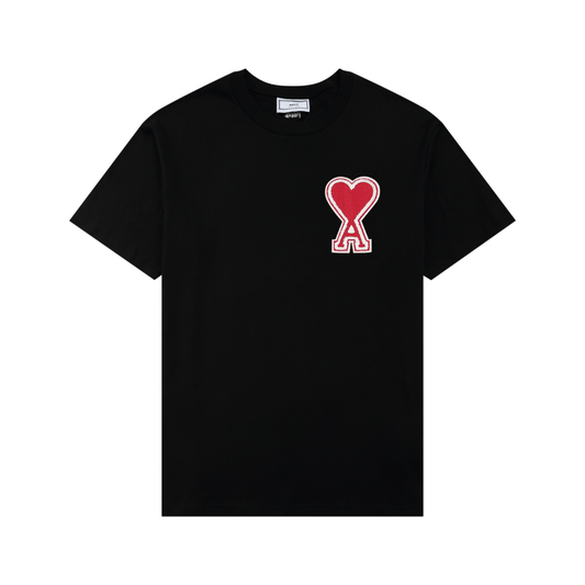 Ami Paris T-Shirt mit rotem Herz in Schwarz