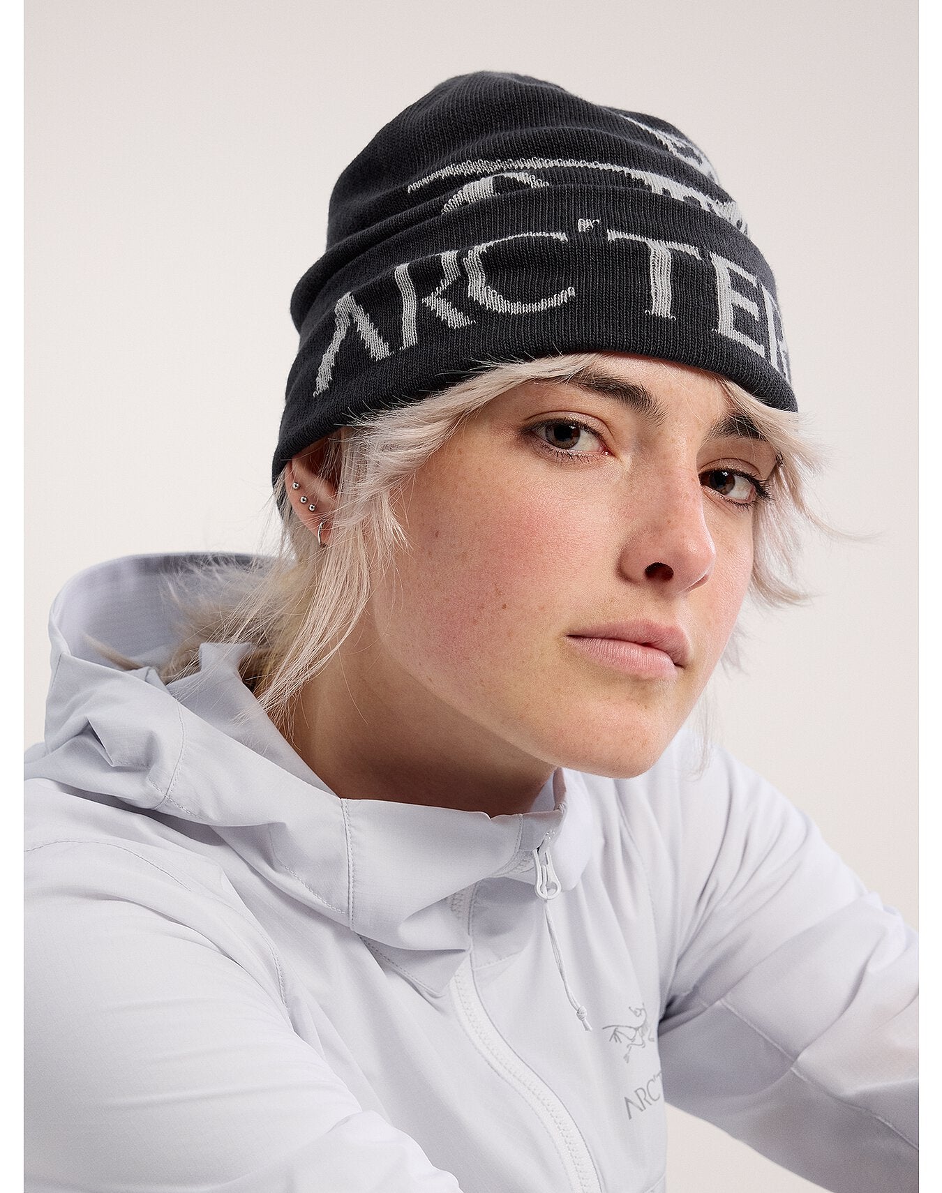 Bonnet Arcteryx Noir