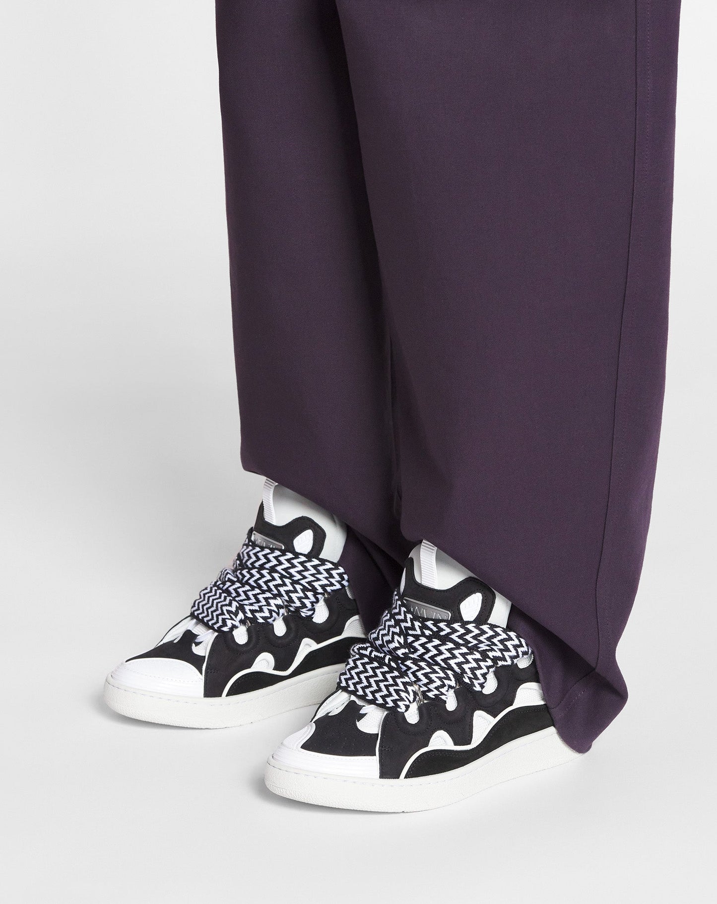Schwarze und weiße Turnschuhe von Lanvin