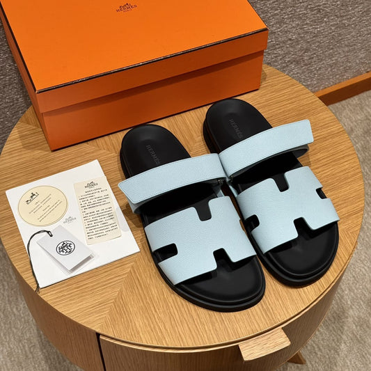 Hermès Cyprus Sandalen Himmelblau