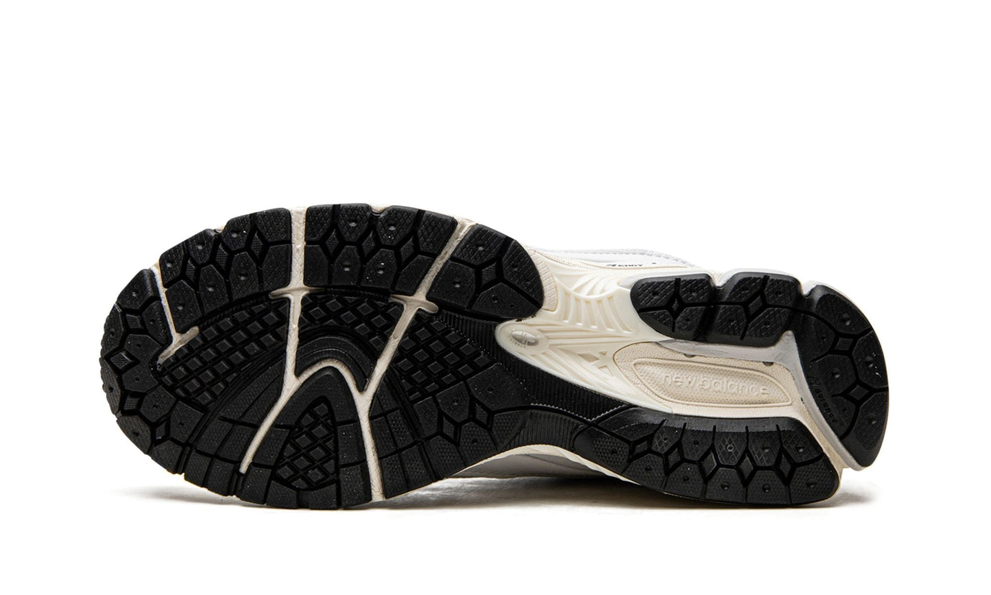 2002R White Natural Indigo