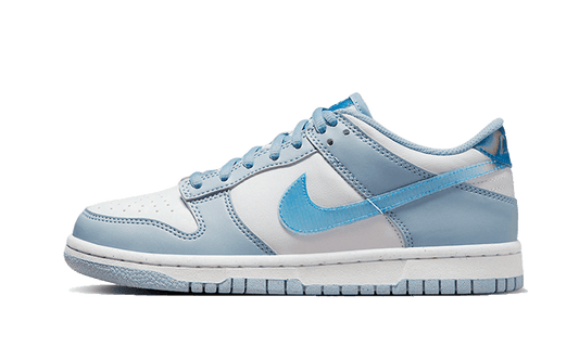 Dunk Low Hologramm