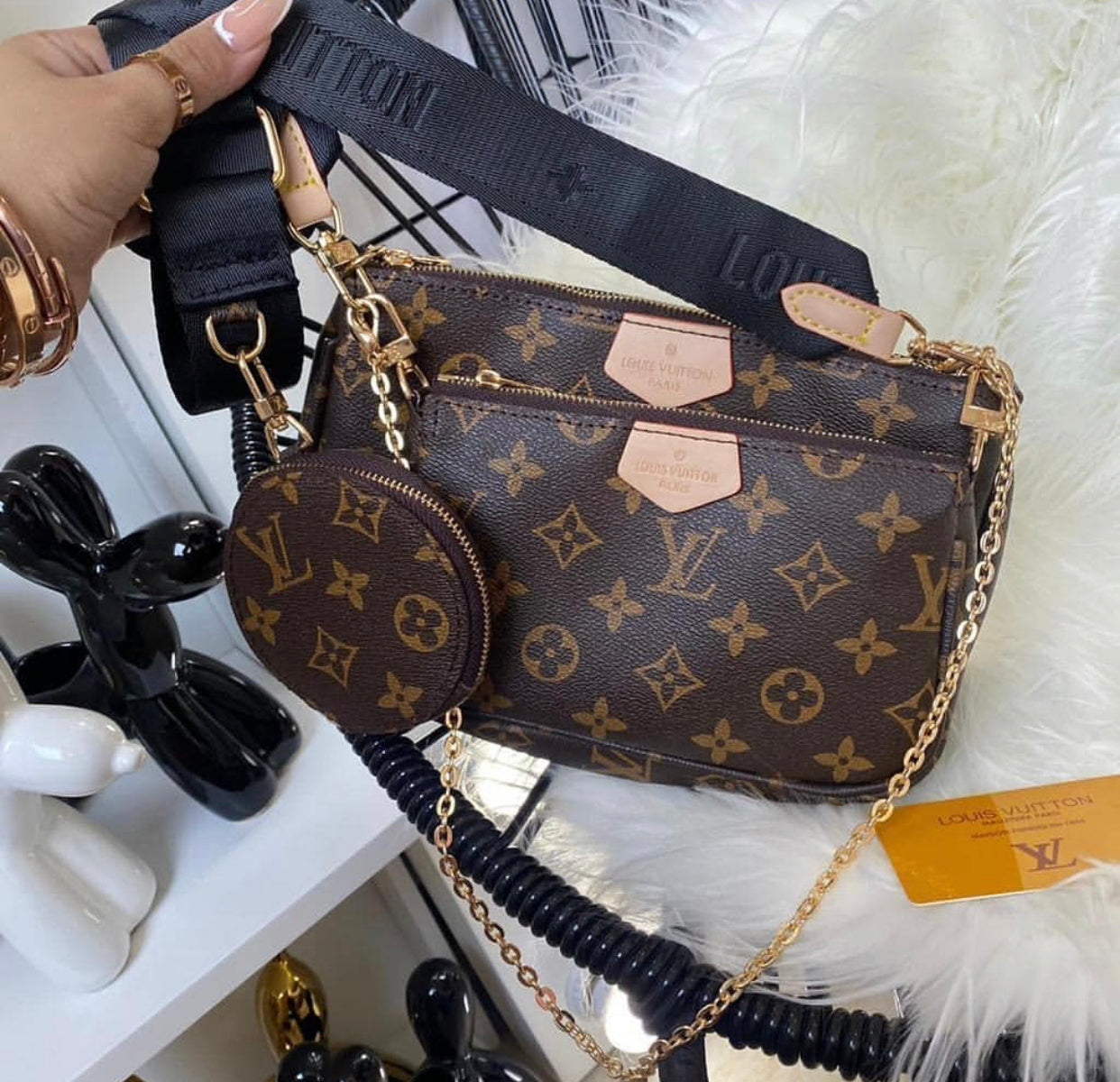 Louis Vuitton Multi Pocket