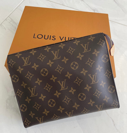 Louis Vuitton Braune Clutch