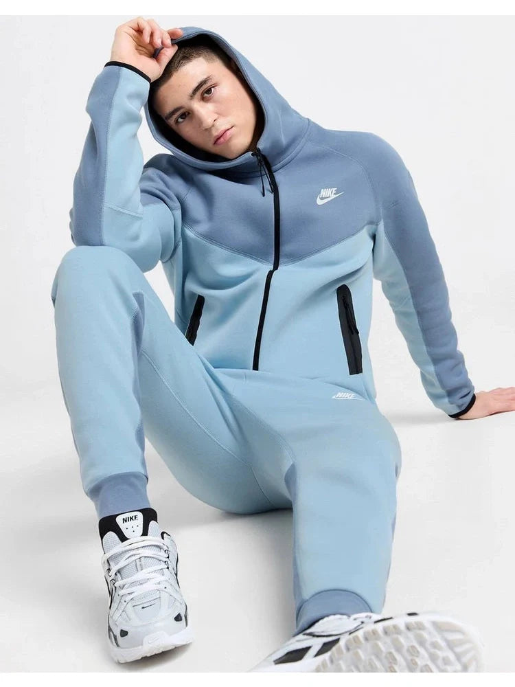 Nike Tech Fleece Trainingsanzug Babyblau S23