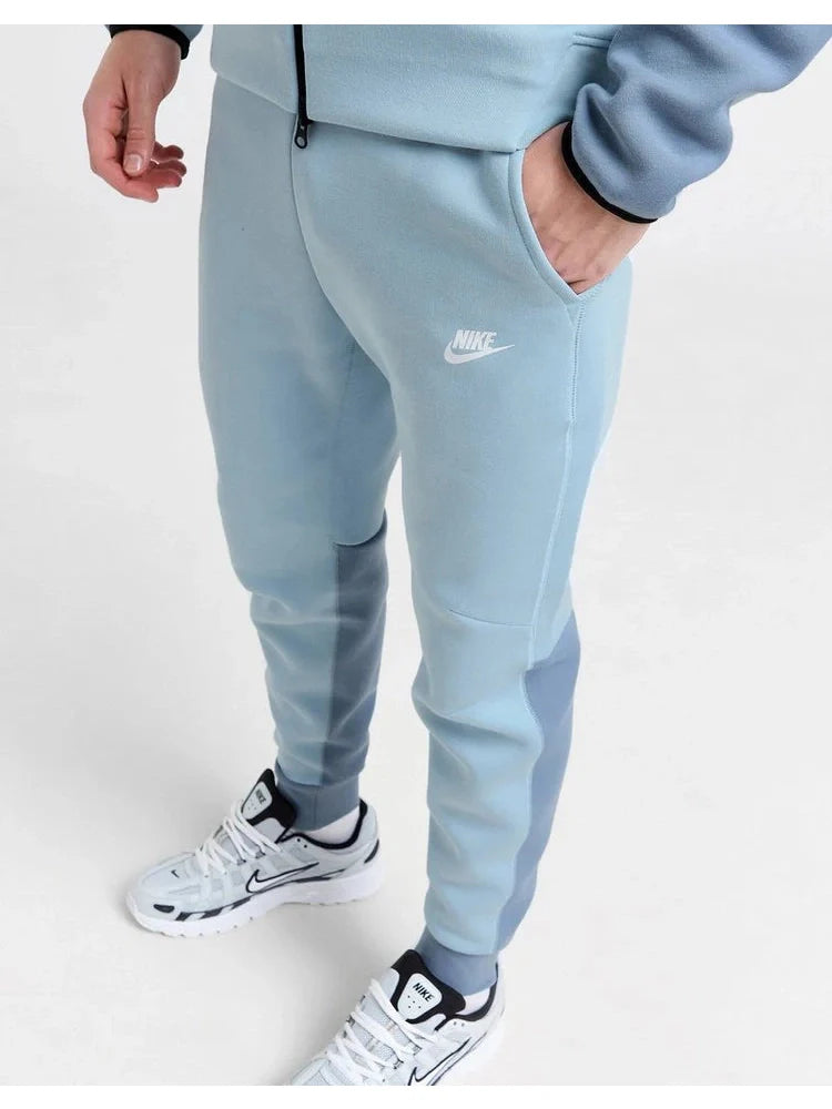 Nike Tech Fleece Trainingsanzug Babyblau S23
